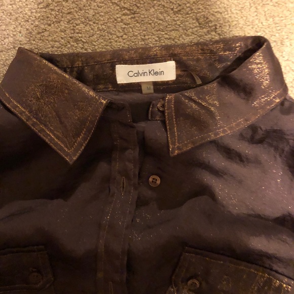 CK Metallic Button down - Picture 7 of 7